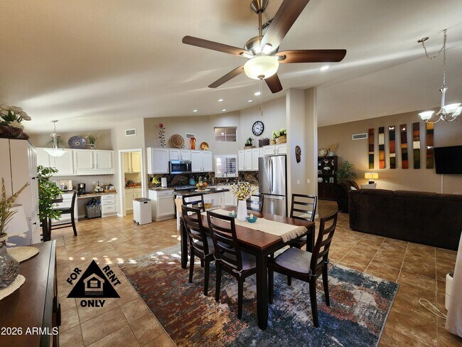 Building Photo - 15548 W Catalina Dr