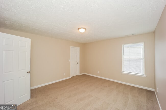 Building Photo - 8227 Milam Loop