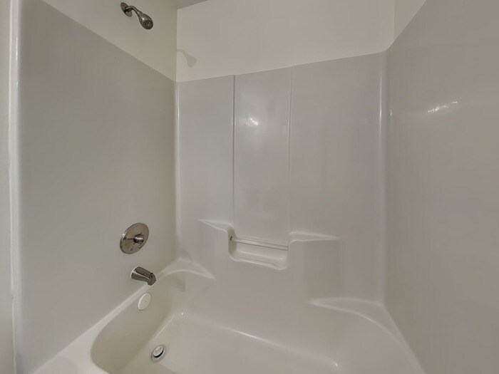 Building Photo - 5859 Crimson Oak Ct