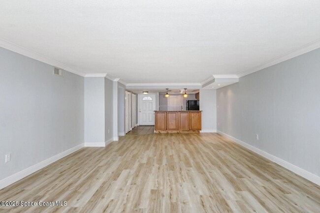 Building Photo - 1305 S Atlantic Ave