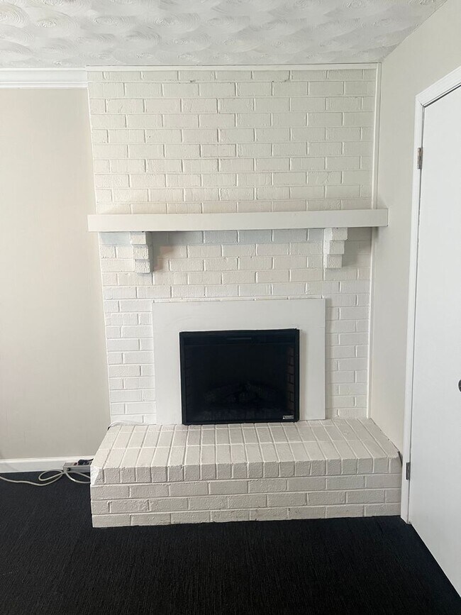 Building Photo - 3804 Windcry Dr