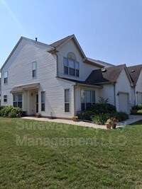 Building Photo - 1 Periwinkle Ln