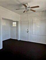 Building Photo - 5519 Avalon Blvd