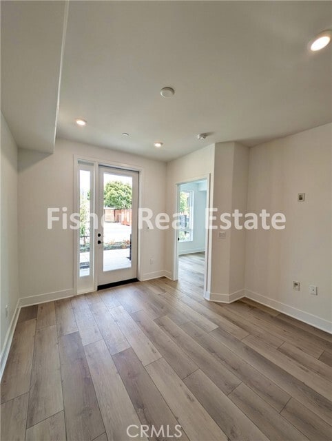 Building Photo - 402 W Grand Ave