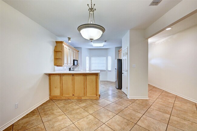 Building Photo - 12959 N Puffin Ln