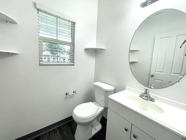 Building Photo - A stunning two-story house boasts three spacious bedrooms and 2.5 bathrooms