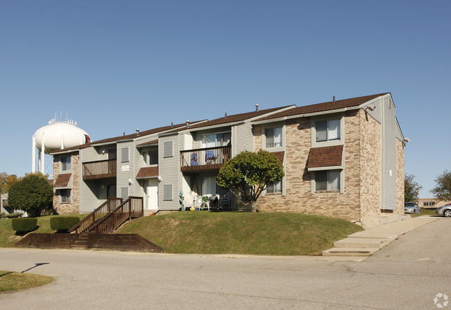 Building Photo - Stratford Square Apartments