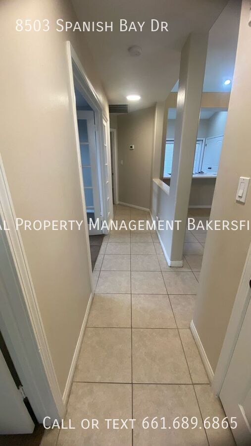 Building Photo - 8503 Spanish Bay Dr