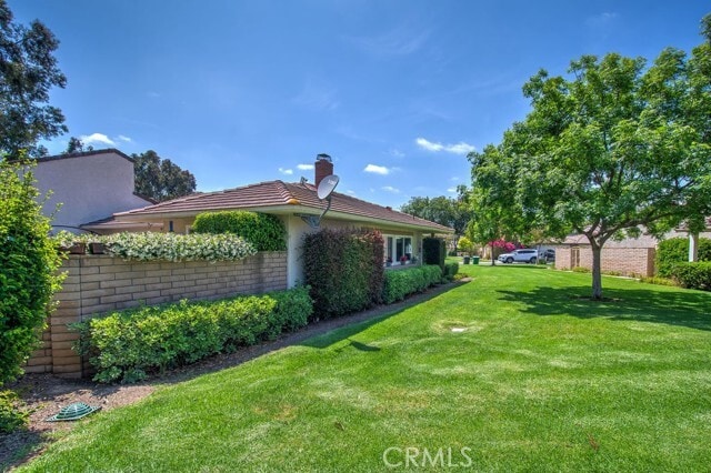Building Photo - 17252 Citron