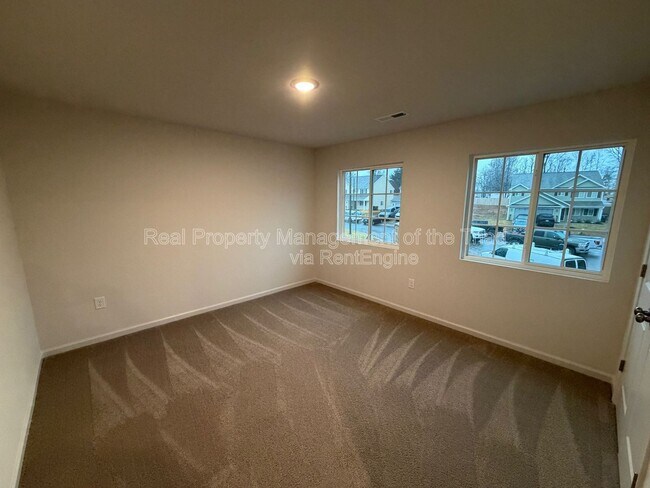 Building Photo - 3505 Marksbury Dr