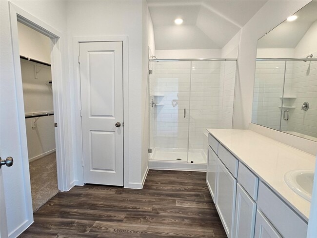Building Photo - 9918 Lockridge Manor Dr