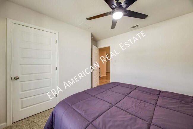 Building Photo - 6409 Arcadia Bluffs Ave