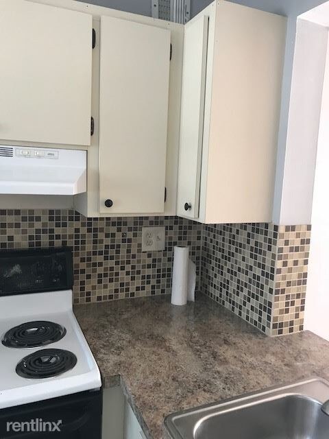 Building Photo - 1 br, 1 bath Condo - Victoria Square