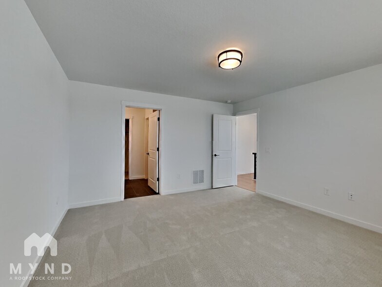 Building Photo - 3595 Mission Bay Ct