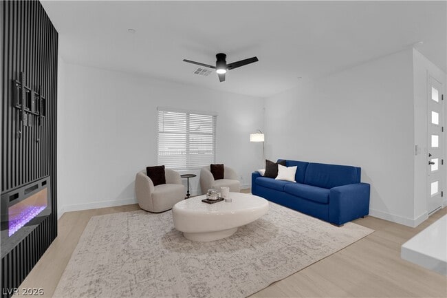 Building Photo - 600 N Carriage Hill Dr