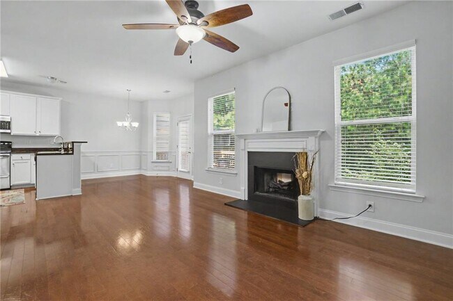 Building Photo - 219 Stone Park Dr