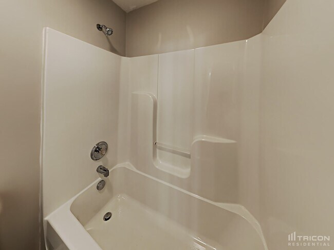 Building Photo - 4648 Cather Ct