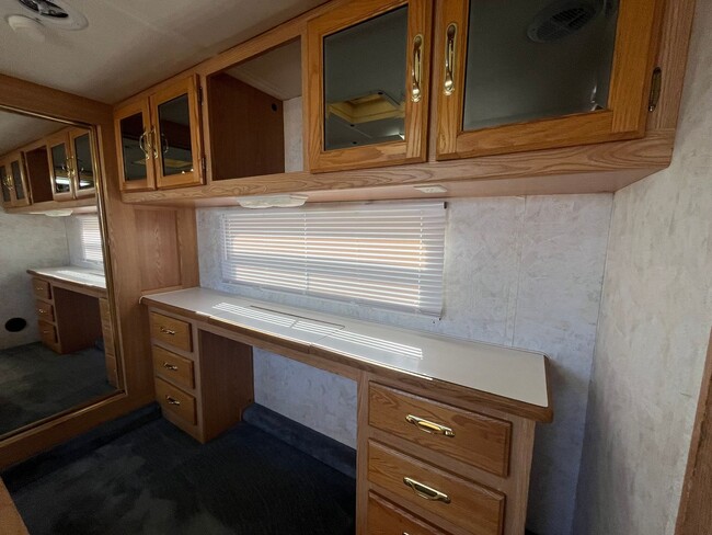 Building Photo - One Bedroom Trailer in Deer Valley - All u...