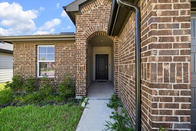 Building Photo - 4231 Brinkworth Dr