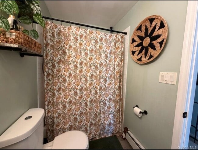 Building Photo - 409 Rakov Rd