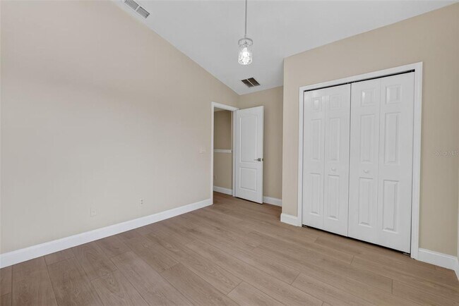 Building Photo - 1851 Great Falls Way