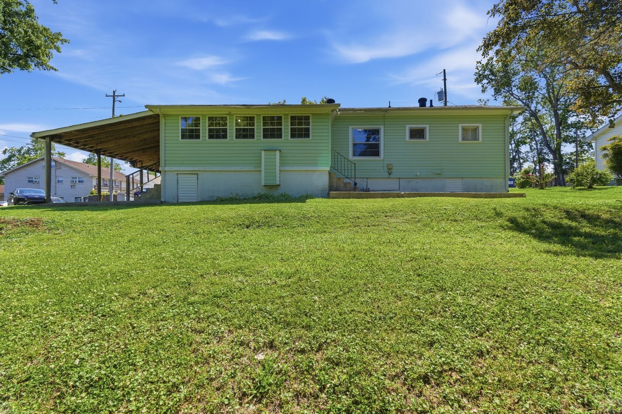 Building Photo - 3007 Dabbs Ave