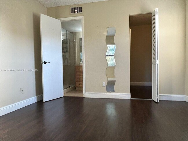 Building Photo - 10325 NW 11th St