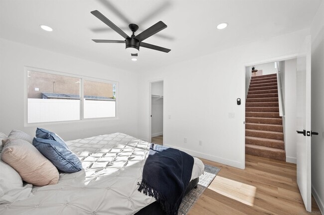 Building Photo - 7160 Alsacia St