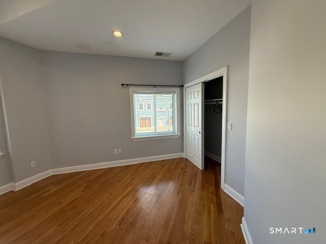 Building Photo - 2067 Barnum Ave