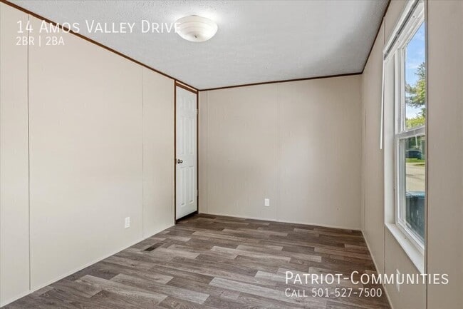 Building Photo - 14 Amos Valley Dr
