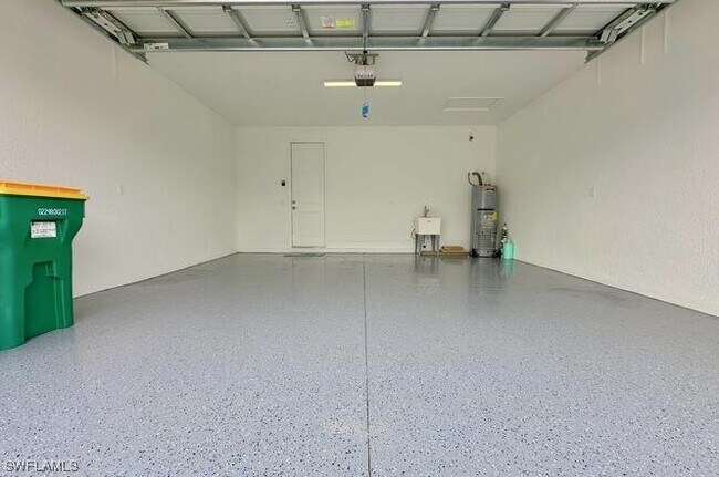 Building Photo - 7270 Saona CT