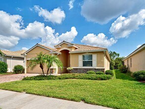 Building Photo - Stoneybrook at Venice; 4bd/2ba home