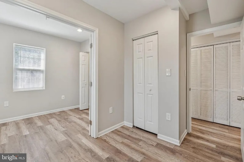 Building Photo - 430 Condon Terrace SE