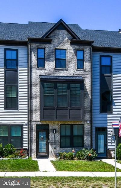 Building Photo - 7205 Sprouse Ct