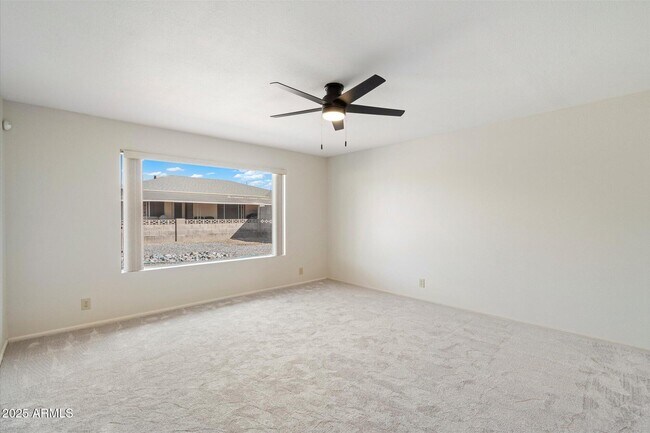 Building Photo - 4530 E Emelita Ave