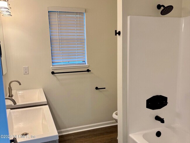 Building Photo - 35056 Keith Rd