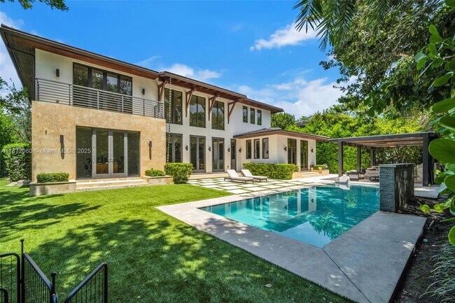 Building Photo - 6120 SW 80th St
