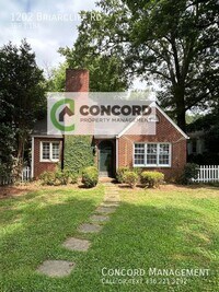 Building Photo - 1202 Briarcliff Rd