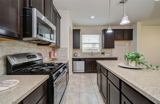 Building Photo - 12319 Gatewood Dr