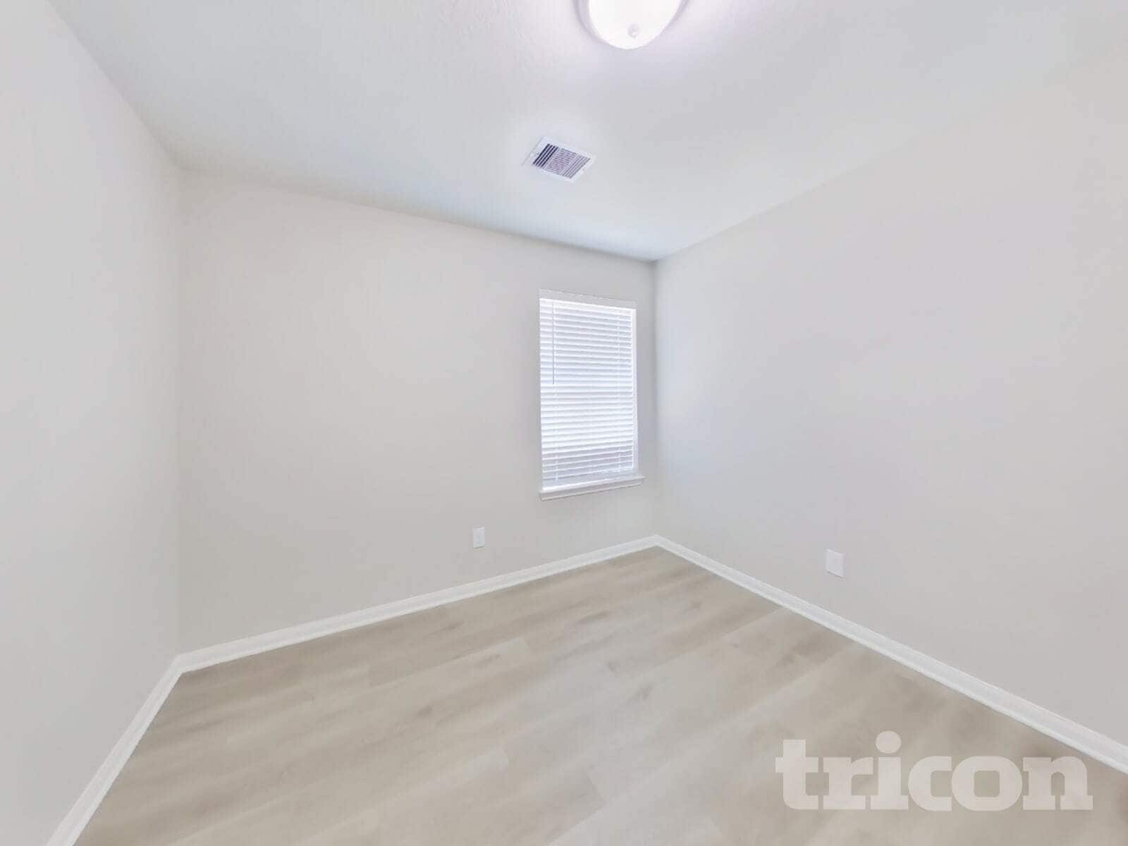 Building Photo - 2417 Regatta Ln