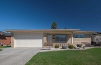 Building Photo - 14159 Ivanhoe Dr
