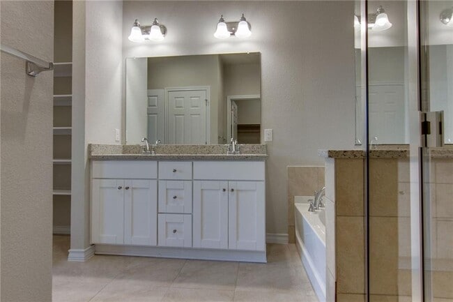 Building Photo - 11716 Selkirk Dr