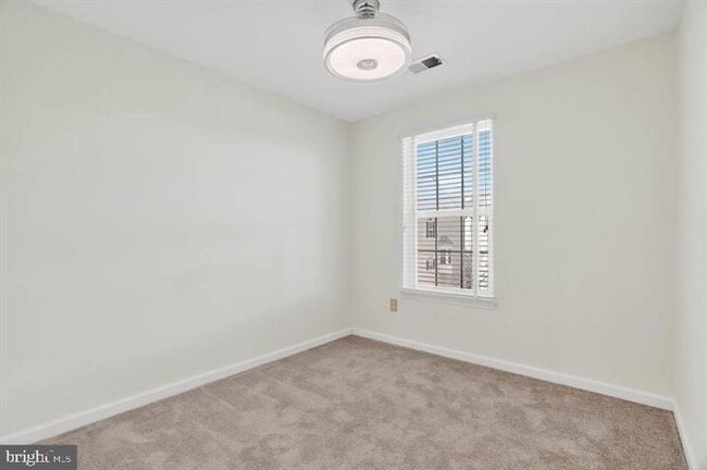 Building Photo - 6625 Latrobe Falls