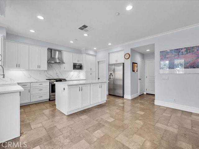 Building Photo - 8045 Zuma Dr