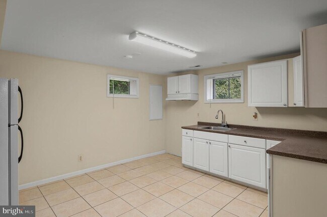 Building Photo - 2510 Davidsonville Rd