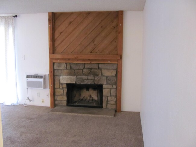 Building Photo - 4866 S Dudley St