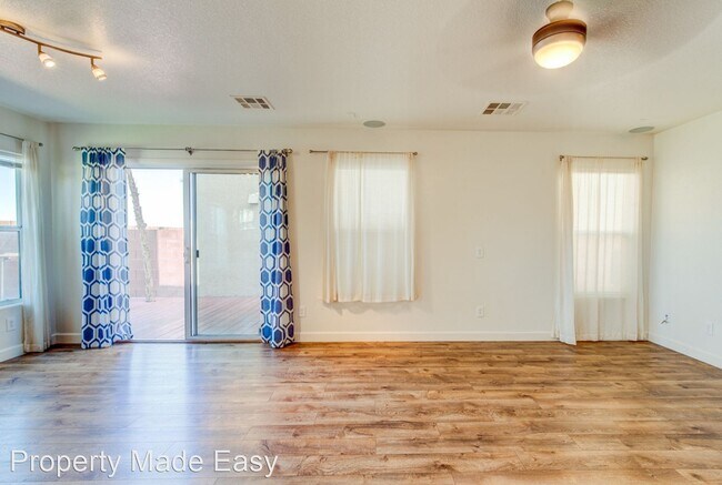 Building Photo - 3 br, 2.5 bath House - 516 Beckton Park Ave