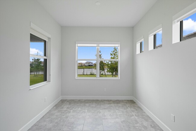 Building Photo - 14964 RedCove Pl