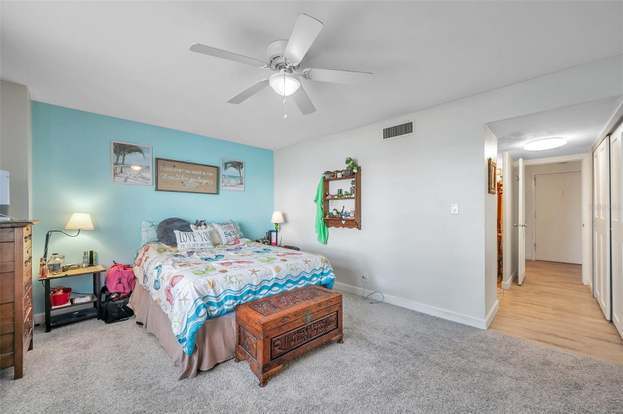 Building Photo - 7200 Sunshine Skyway Ln S