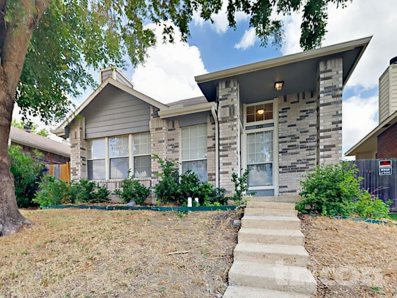 Building Photo - 1521 Savannah St